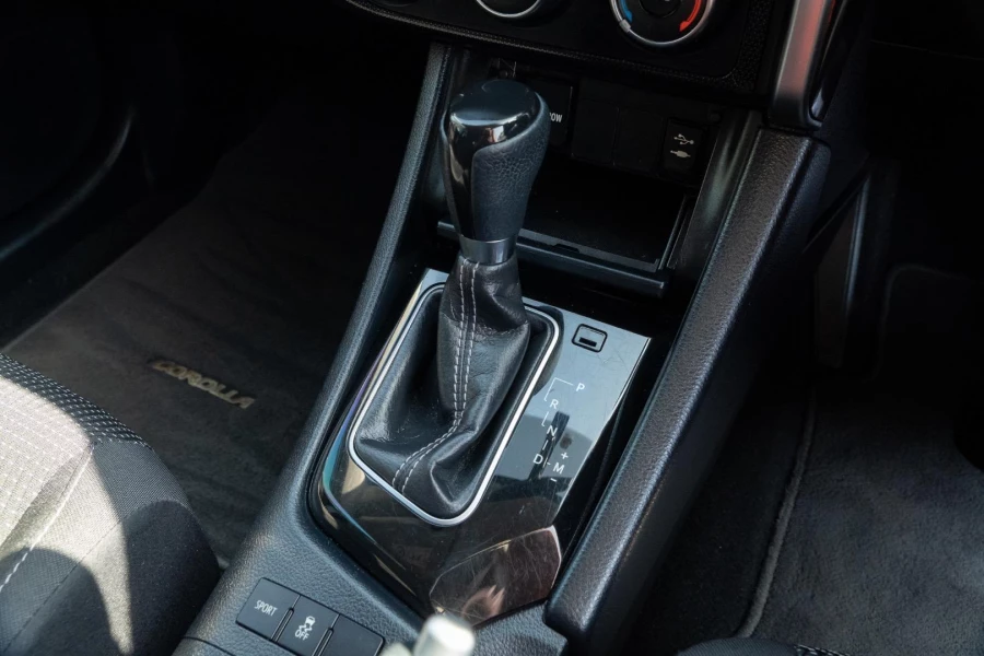 2016 Toyota Corolla ZRE182R Ascent Sport Hatch Image 15