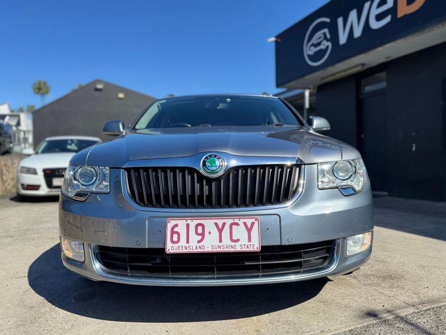2013 Skoda Superb 3T Elegance 125TDI Wagon Image 2