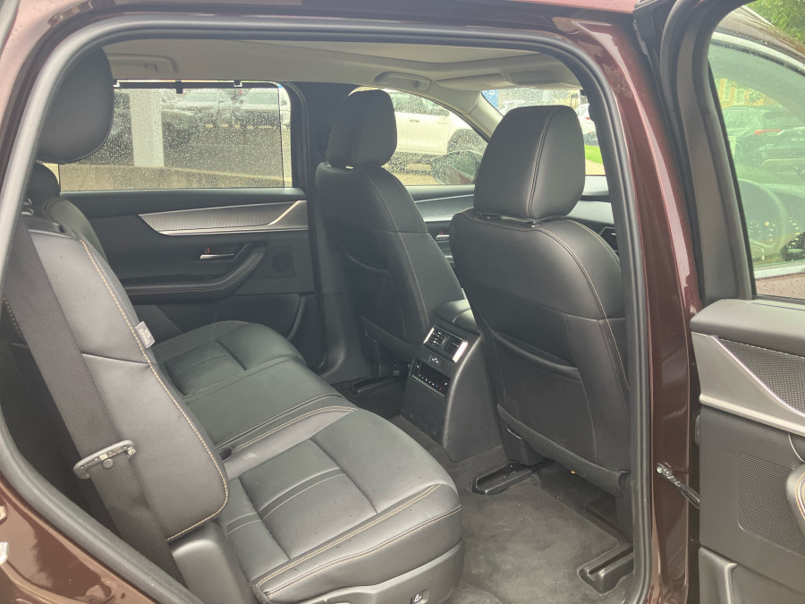 2025 Mazda CX-80 KL G40e GT SUV Image 10