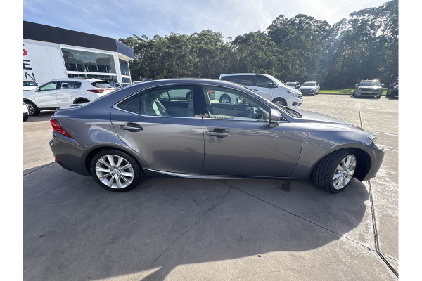 2015 Lexus IS GSE31R IS350 Luxury Sedan Image 4