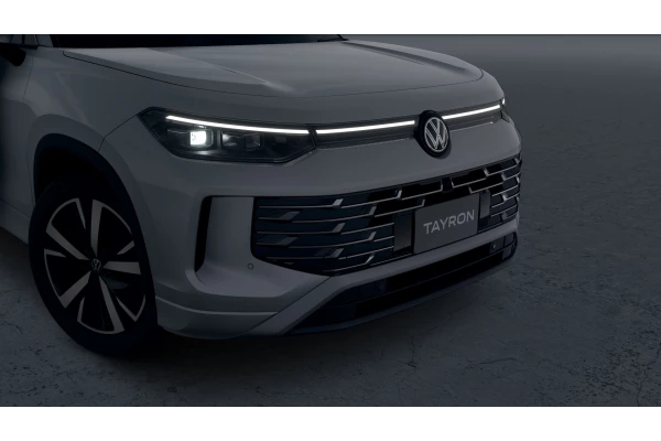 2026 Volkswagen Tayron R4 150TSI eHybrid Elegance SUV Image 4