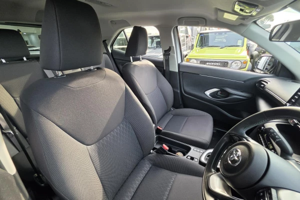 2023 Toyota Yaris Cross MXPB10R GX SUV Image 14