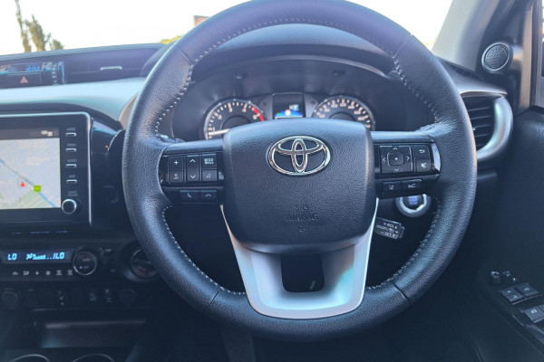2023 Toyota HiLux GUN126R SR5 Ute Image 17