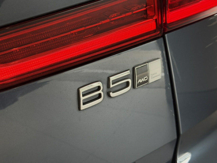 2022 Volvo XC60 UZ B5 Inscription SUV Image 7