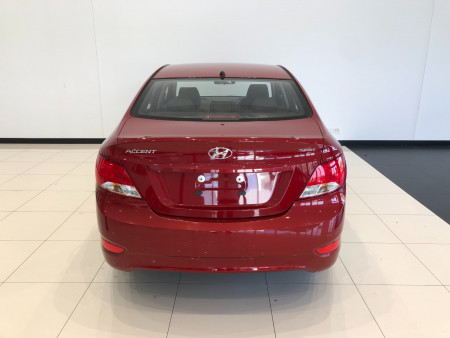 2018 Hyundai Accent RB6 Sport Sedan Image 5