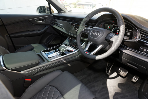2026 MY25 Audi SQ7 4M TFSI SUV image 7