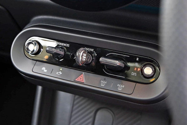 2026 MINI Cooper F66 JCW Favoured Hatch image 19