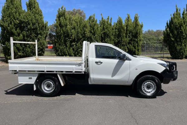 2019 Mazda BT-50 XT Cab Chassis Image 6