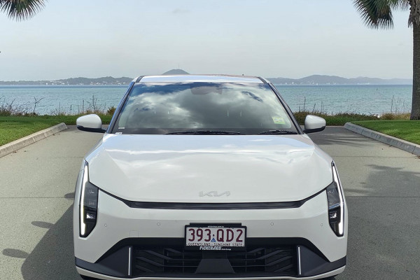 2026 Kia EV4  Air Standard Range Sedan Image 7