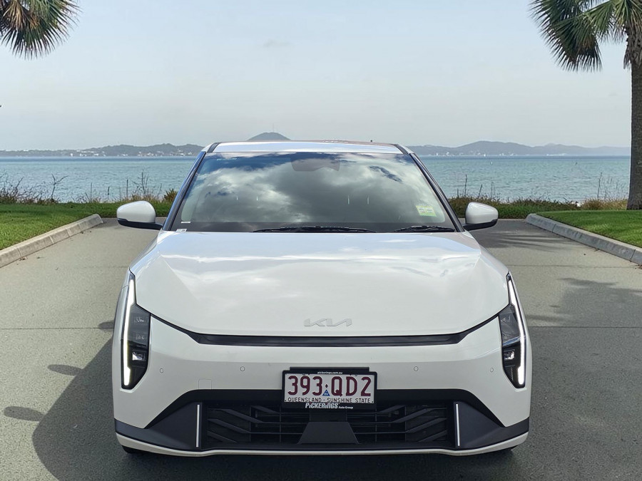 2026 Kia EV4  Air Standard Range Sedan Image 7