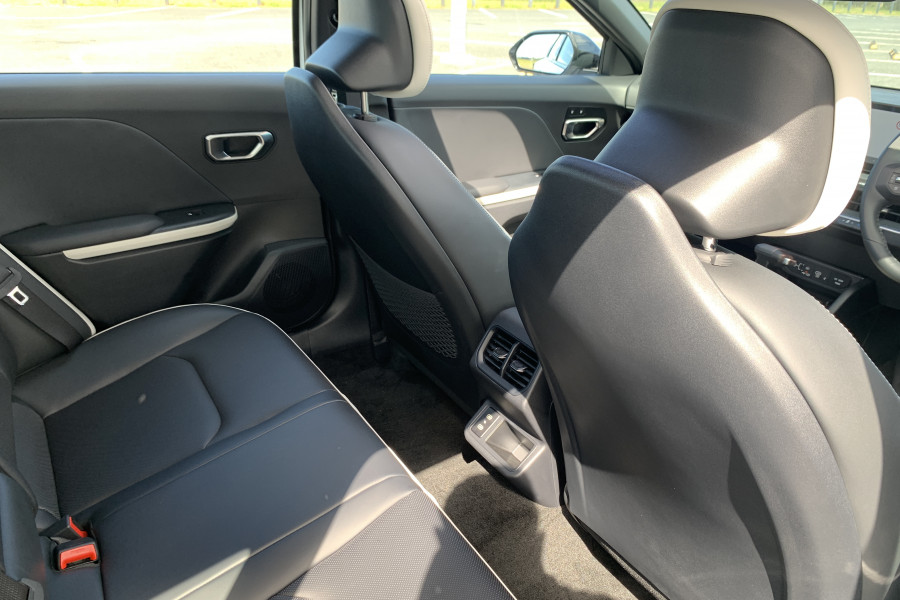 2024 MY25 Kia K4 CL4m GT-Line Sedan Image 11