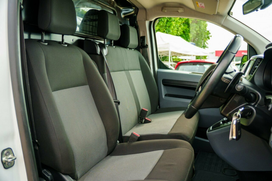 2022 Peugeot Expert K0 Pro Van Image 10