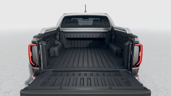 2025 Volkswagen Amarok NF TDI600 Style Ute image 9