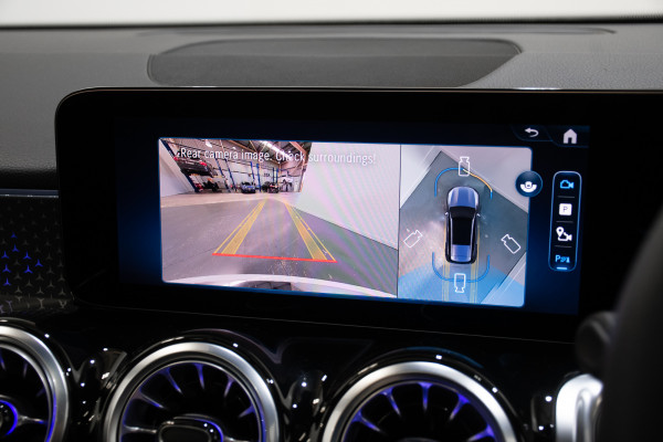 2025 Mercedes-Benz GLB-Class 250 4matic SUV Image 19
