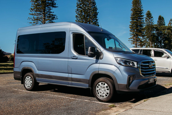 2024 LDV Deliver 9  11-Seat Bus