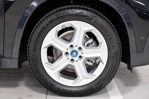 2024 BMW iX1 U11 eDrive20 xLine SUV image 21
