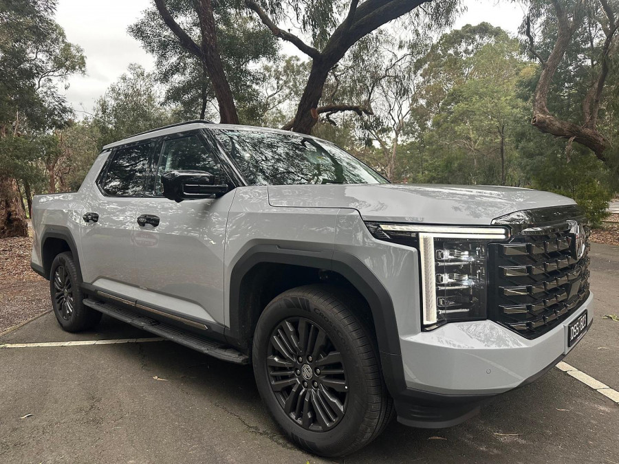 2025 MG U9 EKK1C Explore Pro Ute Image 1