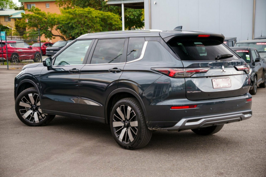 2025 Mitsubishi Outlander ZM Aspire SUV Image 2