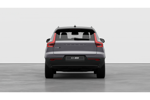 2026 Volvo EX40  Ultra Twin Motor Performance SUV Image 4