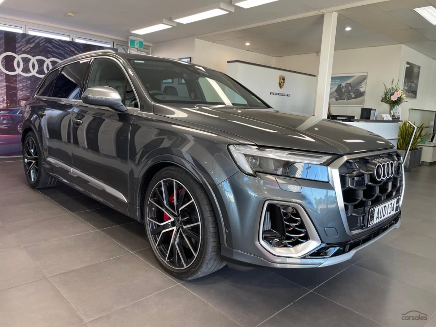 2025 Audi SQ7 4M TFSI SUV Image 6