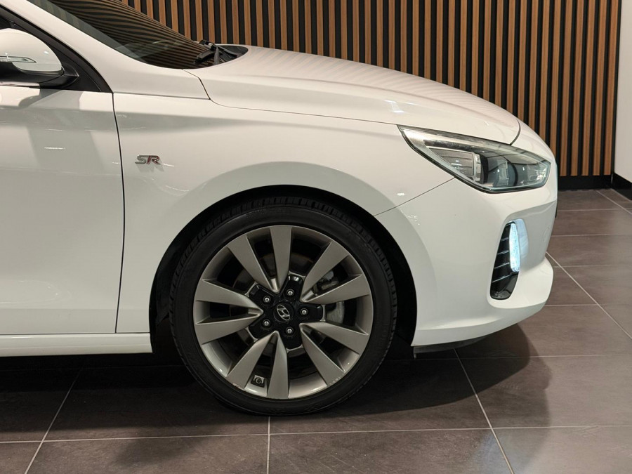 2017 MY18 Hyundai i30 PD SR Hatch Image 6