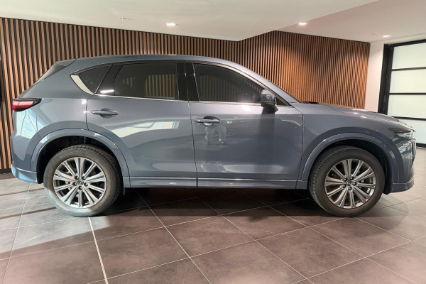 2026 Mazda CX-5 KM Series G25 Akera SUV Image 4