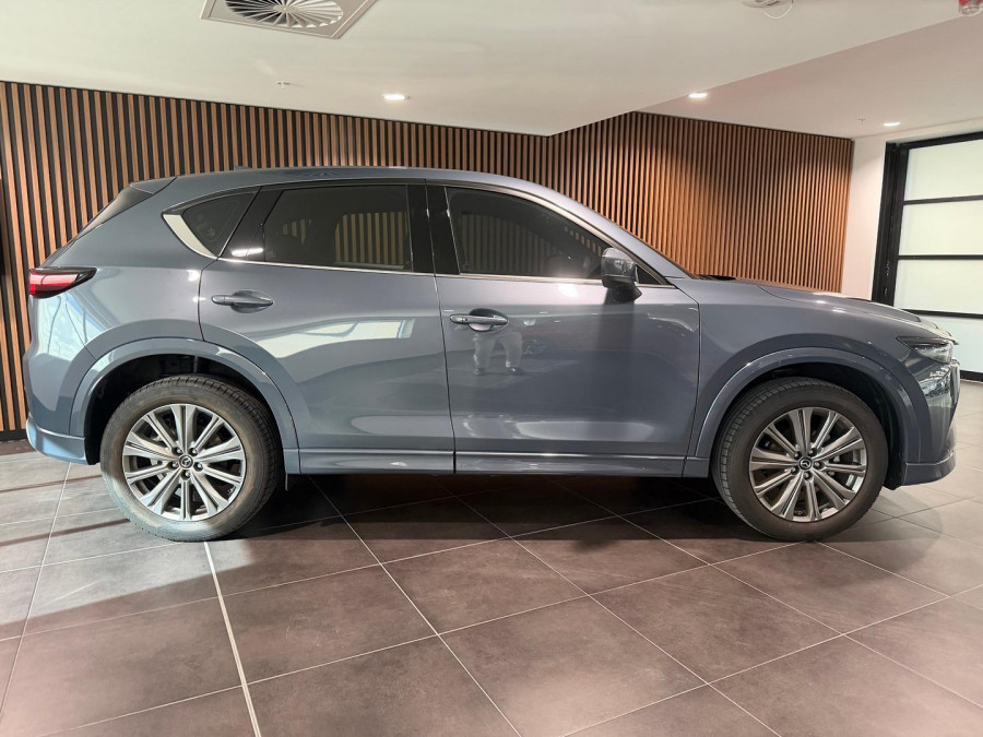 2026 Mazda CX-5 KM Series G25 Akera SUV Image 4
