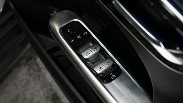 2026 MY25 Mercedes-Benz C-Class W206 C300 Sedan image 14