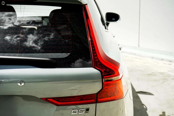 2026 Volvo XC60 UZ Plus B5 Bright SUV Image 13