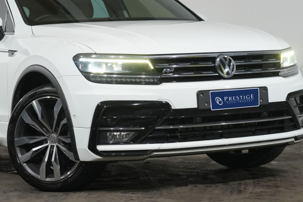 2017 Volkswagen Tiguan 162TSI R-Line SUV Image 2