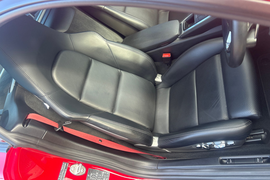  MY20 Porsche 718 982 Cayman Coupe Image 10