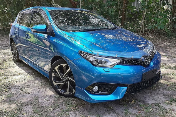 2017 Toyota Corolla ZRE182R ZR Hatch Image 1
