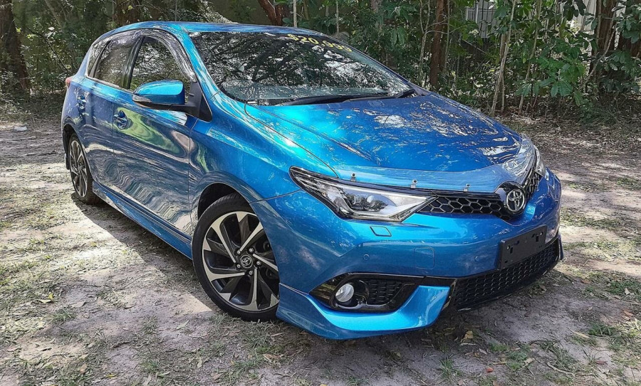 2017 Toyota Corolla ZRE182R ZR Hatch Image 1