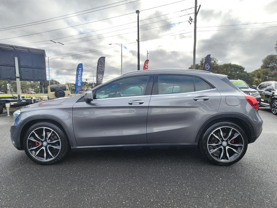 2015 Mercedes-Benz GLA-Class X156 GLA250 SUV Image 4