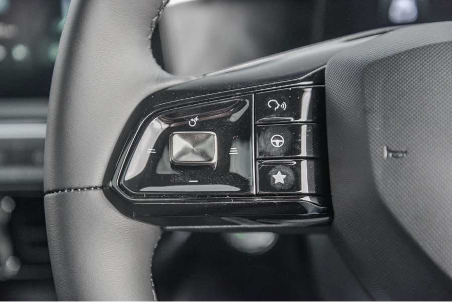 2024 MY24.5 MG MG3 ZP22 Essence Hybrid+ Hatch Image 15