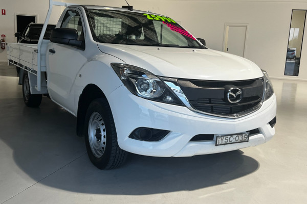 2016 Mazda BT-50 UR 4x2 3.2L Freestyle Cab Chassis XT Hi-Rider Cab chassis Image 3