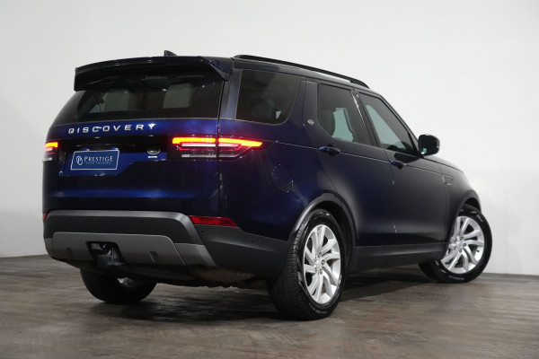 2020 Land Rover Discovery Series 5 Sd6 SE SUV image 7