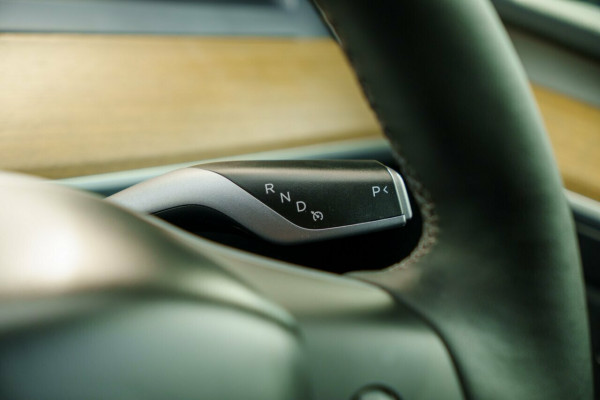 2023 Tesla Model Y  Rear-Wheel Drive Wagon Image 14