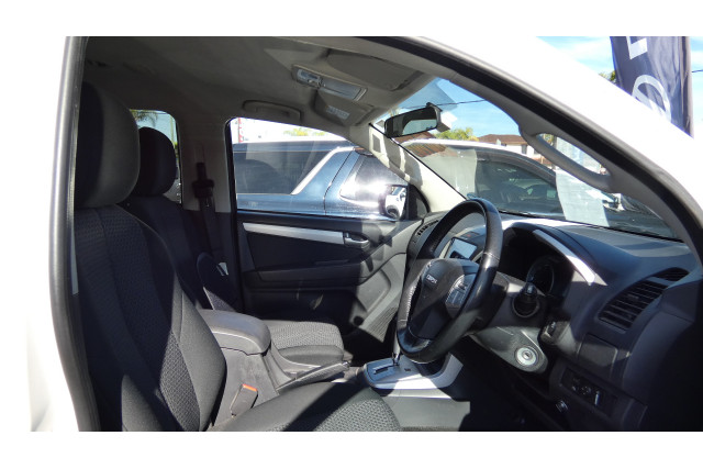 2016 MY15.5 Isuzu MU-X UC MY15.5 LS-U 4X2 SUV Image 11
