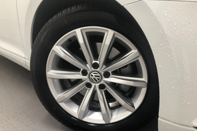 2018 Volkswagen Passat Comfrtline