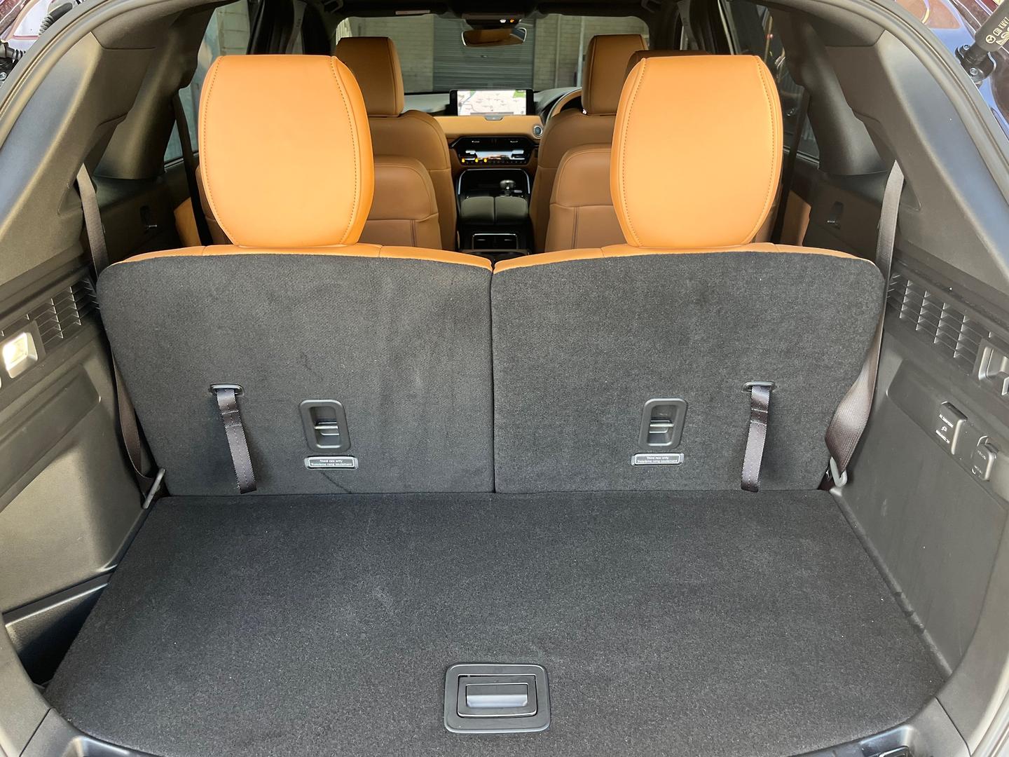 2024 Mazda CX-90 KK G50e Azami SUV Image 16