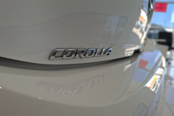 2022 Toyota Corolla ZWE219R  SX Hybrid Hatch Image 24