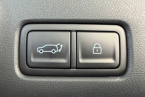 2026 Hyundai Santa Fe MX5.V2 Hybrid Calligraphy SUV Image 19