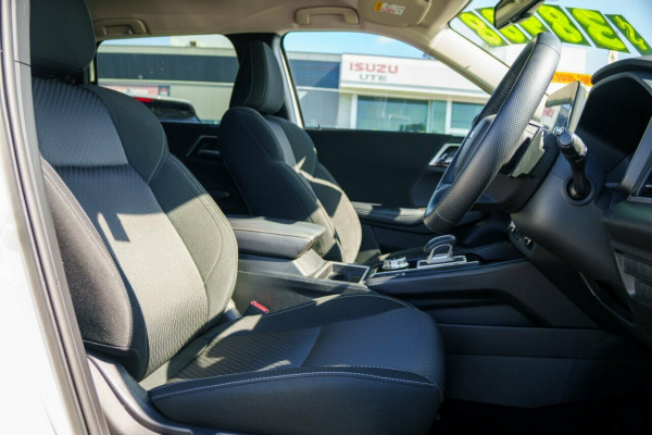 2024 Mitsubishi Outlander ZM LS SUV Image 18