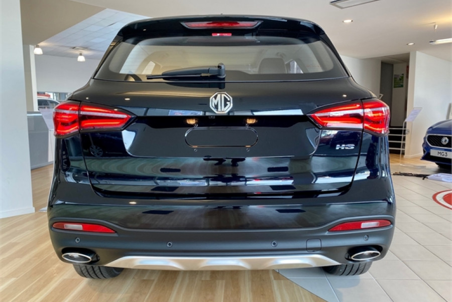 2021 MG HS Essence Rv/suv