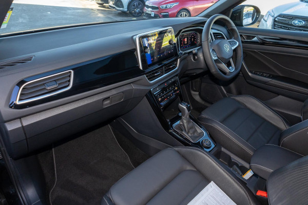 2025 Volkswagen T-Roc D11 140TSI R-Line SUV Image 8