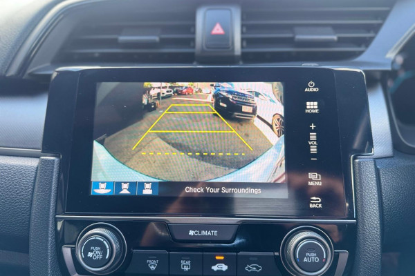 2018 Honda Civic 10th Gen VTi-S Hatch Image 10