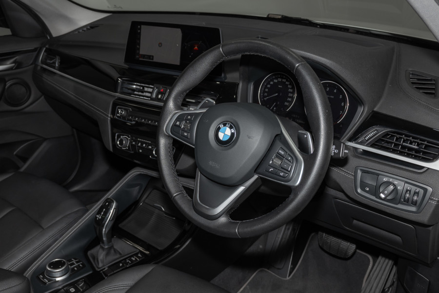 2020 BMW X1 sDrive20i SUV Image 13