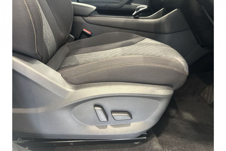 2024 MY24.5 MG HS AS33 Vibe SUV Image 11