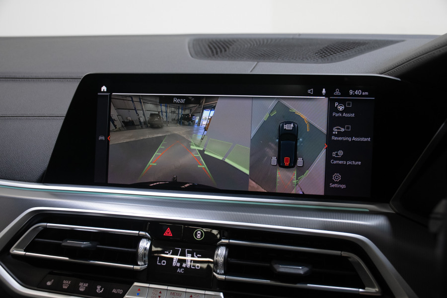 2022 BMW X5 xDrive30d SUV Image 22